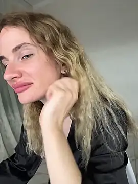 AinyrVixxen 现场XXX聊天