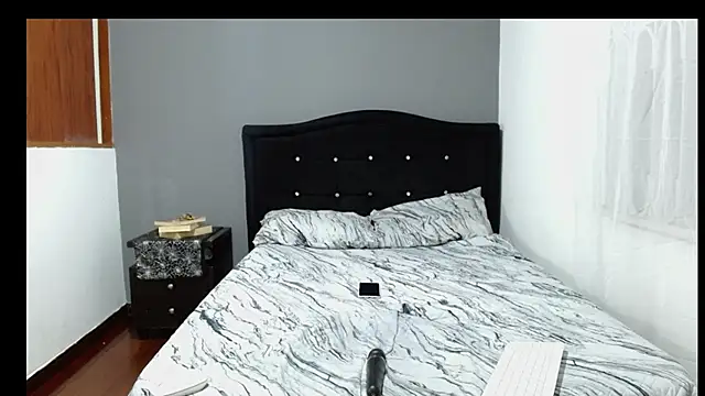 Živý XXX chat Emilia_1995