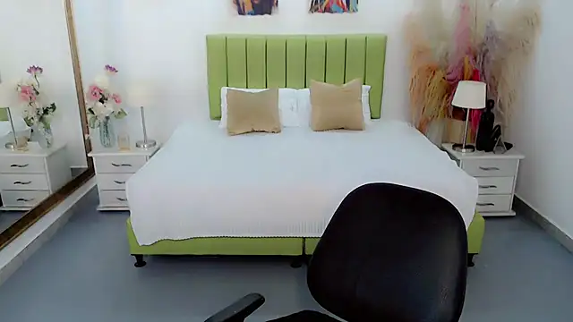 Show de charlotte1_sweet na webcam