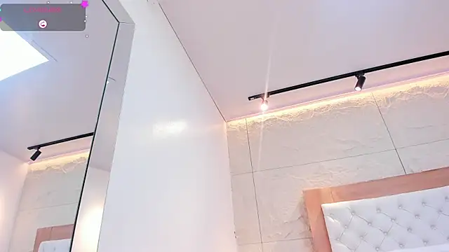 XXX chat uživo modela MELANIE_VEGA