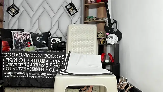 MirandaHaguen: απευθείας συνομιλία ΧΧΧ