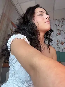 TeaseDollXXX Webcam show