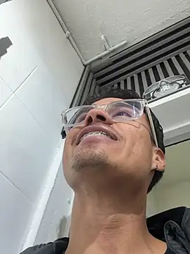 TavoHot_ 在線直播表演