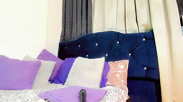 lesly_xx – Kamerová šou