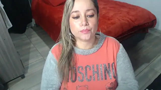 แชท XXX สดของ Brenda_bigtitis