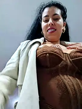 Luianna live XXX chat