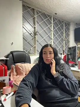 SALOME_KORLAND 라이브 XXX 채팅