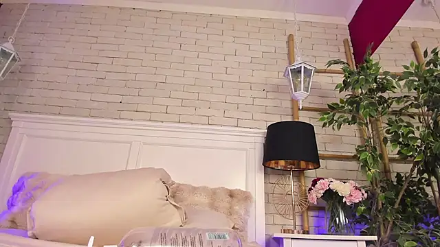 EmillyBronte's Webcam Show