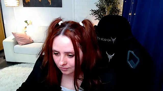 XXX chat uživo modela Hennessy_bunny