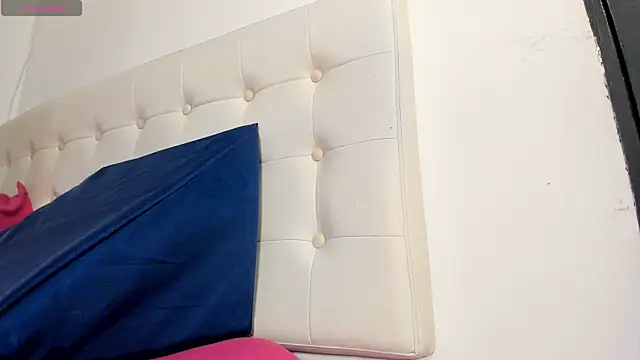 MiaEvans0's Live XXX Chat