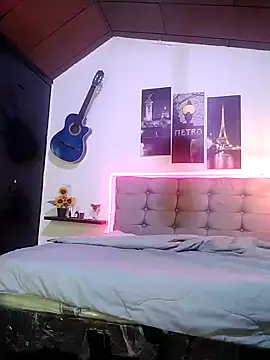 Keyla01_ Live XXX-Chat