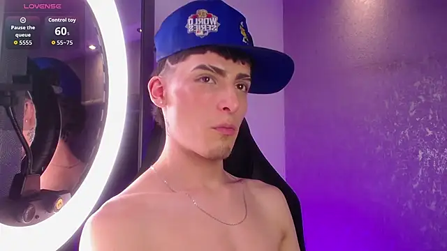 MateoMitchell 웹캠 쇼