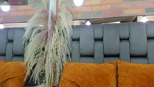 JESSYCORTES live XXX chat