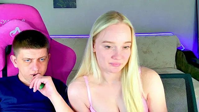 Shawty_Mia: απευθείας συνομιλία ΧΧΧ