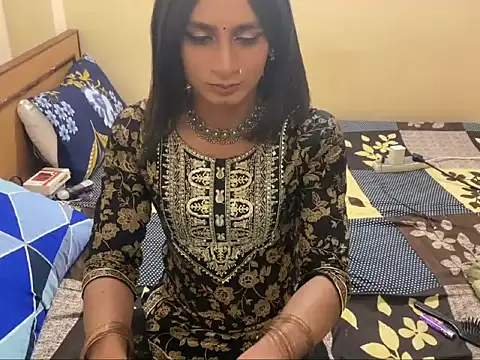 LuvLayla élő XXX-chatje