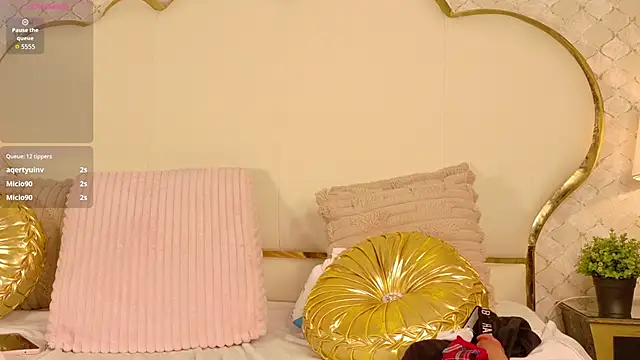 Онлайн чат XXX Mhia_Sweet_