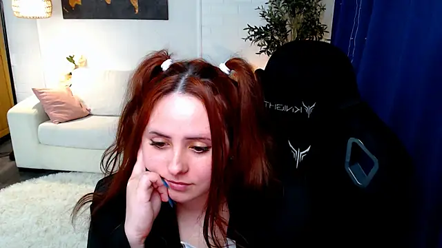 Hennessy_bunny's Live XXX Chat