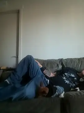 yourMasterisBored's Webcam Show