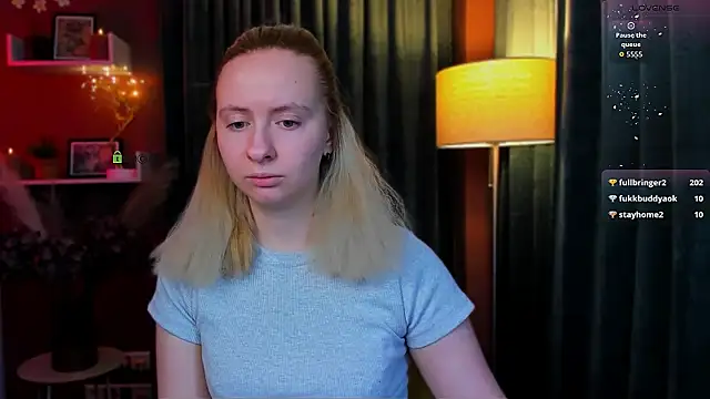 Chat +18 de mila_glow1 ao vivo