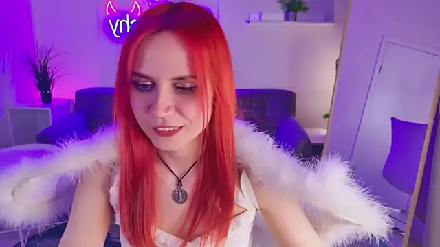 XXX chat uživo modela _Ava_Sky_