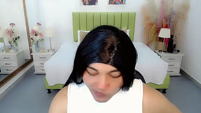 charlotte1_sweet Adlı Modelin Web Kamerası Şovu