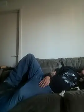 yourMasterisBored live XXX chat