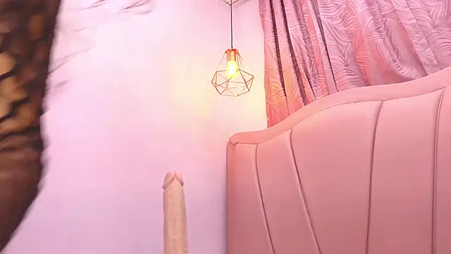 valeriacute18's Webcam Show