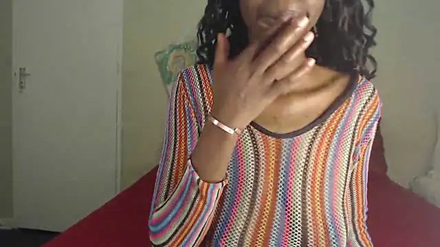 Blacktittiex02's Live XXX Chat