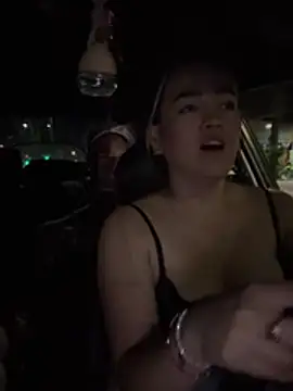 Danielavegax: онлайн-секс-чат