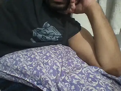 gujju_arav Webcam-Show