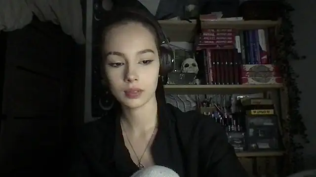 Yuna5343's Live XXX Chat