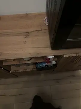 Show modela maniackle na web-kameri