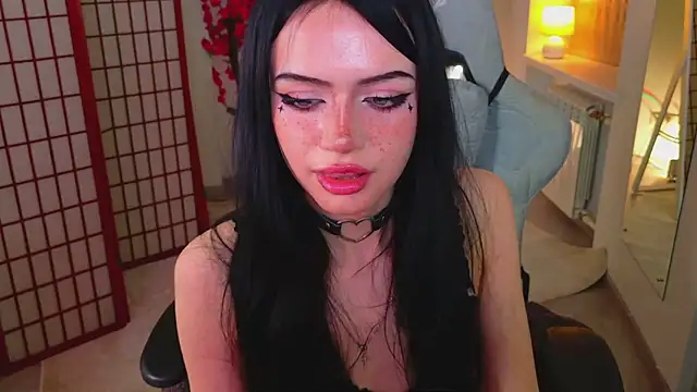 Dark_Diva's Live XXX Chat