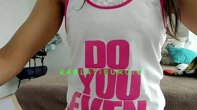 karlatiburcio Chat XXX live