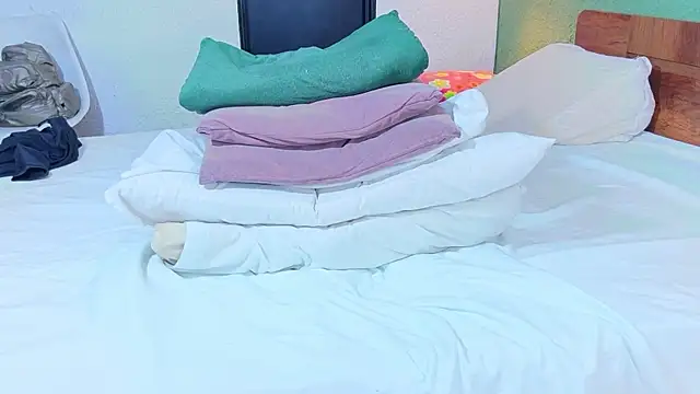 dannaahbrown Adlı Modelin Canlı XXX Sohbeti