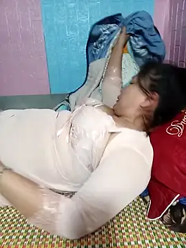 Irene-01n Live XXX chat