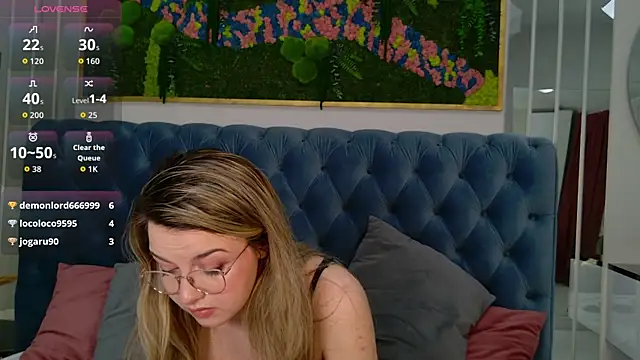 BeatriceHaze  のライブXXXチャット