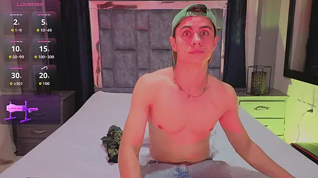 Chat XXX ao vivo de LeoMonnroe