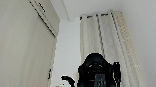 Webkamerová show Biscuit_oliva