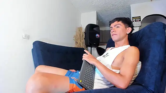 Steven_baby69 লাইভ XXX চ্যাট