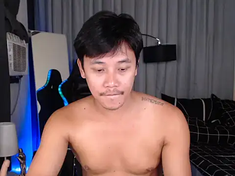 Chat XXX Live alexsuckable01