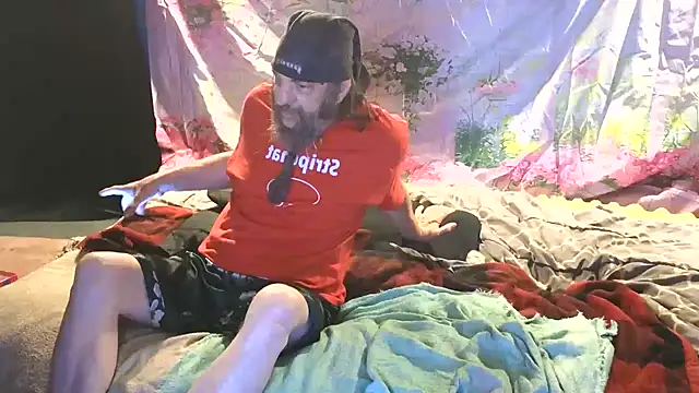 Chatroom XXX en direct de PropertyAndBiker