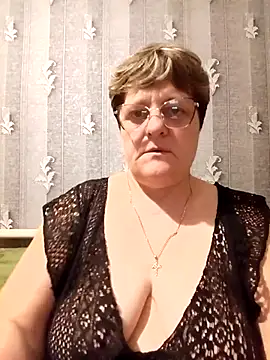 ElzaJeweln Webbikameraesitys