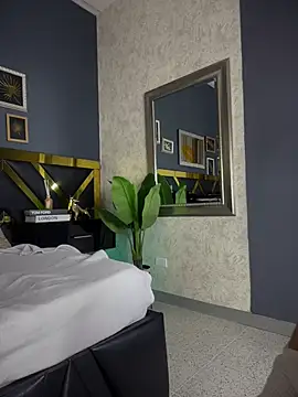 Chat XXX Live OneInAMillionXXX