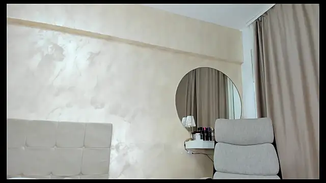 دردشة KaylaBenz الجنسية المباشرة