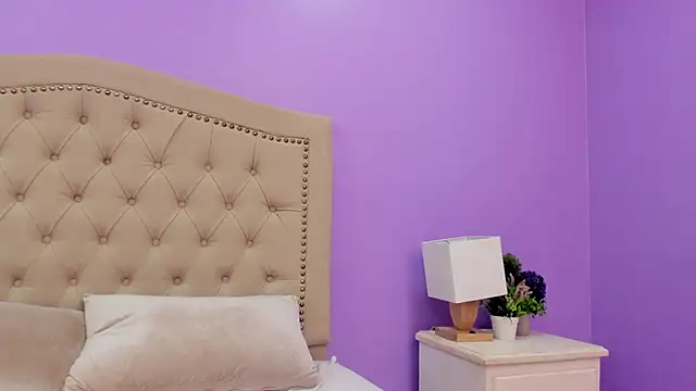 CynthiaMore's Webcam Show