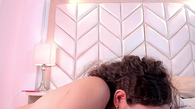 CamilaCastillo webcam show