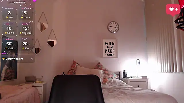 AleDeloo webkamerás műsora