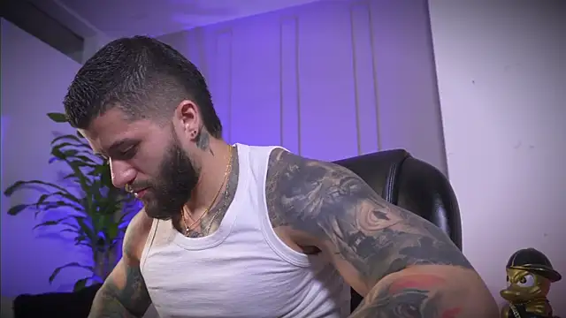 عرض كام Frank_Farrell