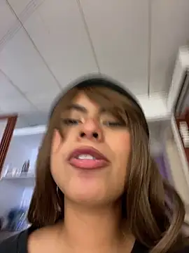 Chat +18 de Eva_Feller69 ao vivo